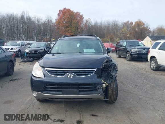 ✅ 2012 Hyundai Veracruz GLS • VIN: KM8NUDCC1CU186826 • Lot: 43536615. Listed on IAAI with 155,862 mi. Free auction sales archive from the USA and detailed vehicle history report at DreamBid. Image 12.