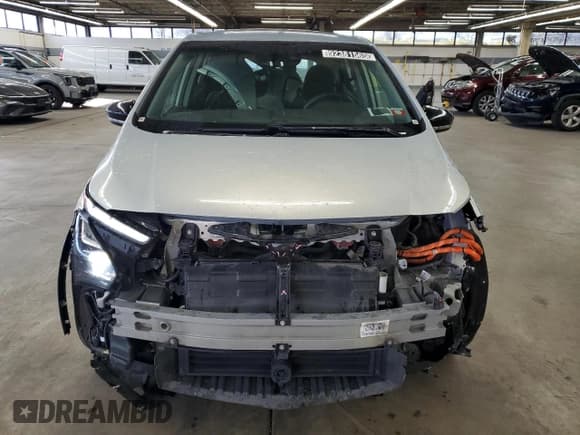 ✅ 2023 Chevrolet Bolt EV 1LT • VIN: 1G1FW6S05P4180502 • Лот: 92381565. Опубликован ранее на Copart с пробегом 81 418 миль. Бесплатный доступ к архиву аукционных продаж из США и подробный отчёт об истории автомобиля на DreamBid. Изображение 5.