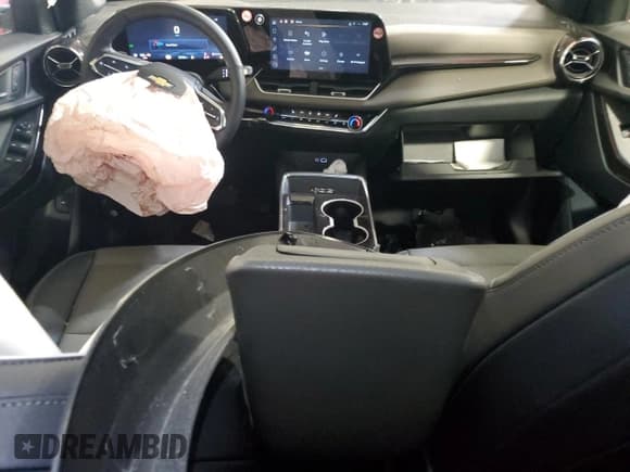 ✅ 2025 Chevrolet Equinox FWD LT • VIN: 3GNAXHEG8SL217524 • Lot: 66638505. Wystawiony na Copart z przebiegiem 9 722 mil. Bezpłatny archiwum sprzedaży aukcyjnych z USA i szczegółowy raport historii pojazdu na DreamBid. Zdjęcie 8.