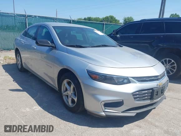 2018 Chevrolet Malibu LS с VIN 1G1ZC5ST1JF195195, выставлен на аукционе IAAI как лот 42979427 с пробегом 120 078 миль миль и . История ставок и продаж доступна на DreamBid. Изображение 1.