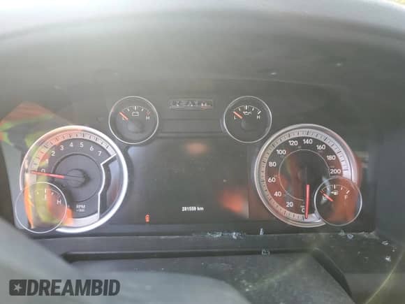 2015 Ram 1500 SLT с VIN 1C6RR6GG7FS667879, выставлен на аукционе Copart как лот 87452165 с пробегом 281 559 миль миль и Чистый • Clean title. История ставок и продаж доступна на DreamBid. Изображение 9.