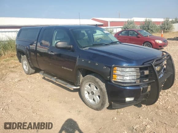 ✅ 2010 Chevrolet Silverado 1500 LT • VIN: 1GCSKSE33AZ126948 • Lot: 71461835. Listed on Copart with 157,015 mi. Free auction sales archive from the USA and detailed vehicle history report at DreamBid. Image 4.