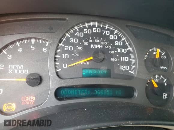 ✅ 2004 Chevrolet Silverado 1500 LS • VIN: 2GCEC13T541330364 • Лот: 64773585. Опубликован ранее на Copart с пробегом 366 651 миль. Бесплатный доступ к архиву аукционных продаж из США и подробный отчёт об истории автомобиля на DreamBid. Изображение 9.