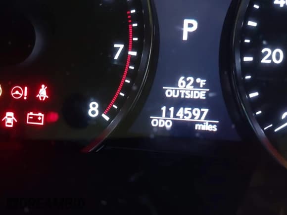 ✅ 2015 Lexus LS 460 • VIN: JTHBL5EF8F5136056 • Lot: 43452504. Listed on IAAI with 114,597 mi. Free auction sales archive from the USA and detailed vehicle history report at DreamBid. Image 15.