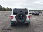 ✅ 2021 Jeep Wrangler Unlimited Willys • VIN: 1C4HJXDN0MW685716 • Lot: 40837088. Wystawiony na IAAI z przebiegiem 35 881 mil. Bezpłatny archiwum sprzedaży aukcyjnych z USA i szczegółowy raport historii pojazdu na DreamBid. Zdjęcie 16.