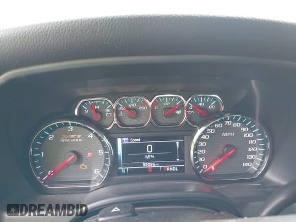 ✅ 2019 Chevrolet Silverado 1500 LT • VIN: 2GCVKPEC9K1148876 • Lot: 42435450. Wystawiony na IAAI z przebiegiem 92 026 mil. Bezpłatny archiwum sprzedaży aukcyjnych z USA i szczegółowy raport historii pojazdu na DreamBid. Zdjęcie 7.