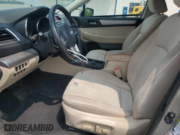 ✅ 2015 Subaru Outback Premium • VIN: 4S4BSAFC1F3302135 • Lot: 59220345. Listed on Copart with 120,893 mi. Free auction sales archive from the USA and detailed vehicle history report at DreamBid. Image 7.