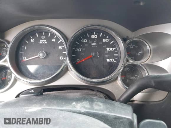 2013 Chevrolet Silverado 1500 LT with VIN 1GCRCSEA0DZ241019, listed as a IAAI auction lot 42281023 with 215,484 mi miles and . Bid and sale history available at DreamBid. Image 7.