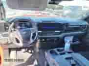 2024 Chevrolet Silverado 1500 LT с VIN 1GCRDDEK1RZ155405, выставлен на аукционе IAAI как лот 43635889 с пробегом 50 431 миль миль и . История ставок и продаж доступна на DreamBid. Изображение 35.