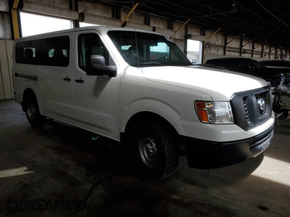 ✅ 2019 Nissan NV 3500 HD SV • VIN: 5BZBF0AA3KN853139 • Lot: 45419355. Wystawiony na Copart z przebiegiem 28 173 mil. Bezpłatny archiwum sprzedaży aukcyjnych z USA i szczegółowy raport historii pojazdu na DreamBid. Zdjęcie 4.
