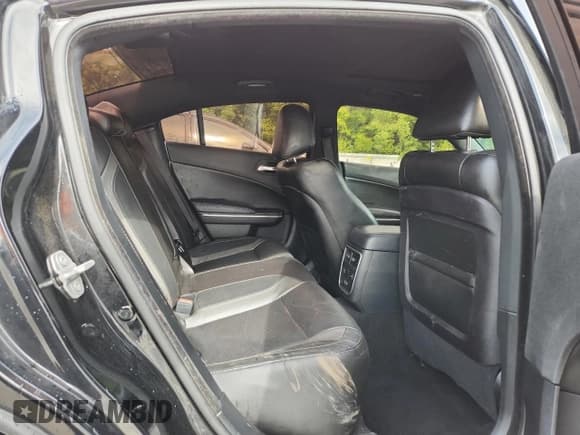 ✅ 2020 Dodge Charger SXT • VIN: 2C3CDXBG7LH144458 • Lot: 83989175. Wystawiony na Copart z przebiegiem 111 524 mil. Bezpłatny archiwum sprzedaży aukcyjnych z USA i szczegółowy raport historii pojazdu na DreamBid. Zdjęcie 10.