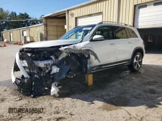 ✅ 2025 Mercedes-Benz GLB 250 • VIN: W1N4M4HB3SW383363 • Lot: 85701695. Listed on Copart with 21,735 mi. Free auction sales archive from the USA and detailed vehicle history report at DreamBid. Image 1.