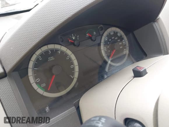 ✅ 2008 Ford Escape Hybrid • VIN: 1FMCU59H38KC09865 • Lot: 42785240. Listed on IAAI with Not provided. Free auction sales archive from the USA and detailed vehicle history report at DreamBid. Image 7.