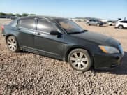 ✅ 2012 Chrysler 200 LX • VIN: 1C3CCBAB2CN318682 • Лот: 91843415. Опубликован ранее на Copart с пробегом 135 406 миль. Бесплатный доступ к архиву аукционных продаж из США и подробный отчёт об истории автомобиля на DreamBid. Изображение 4.