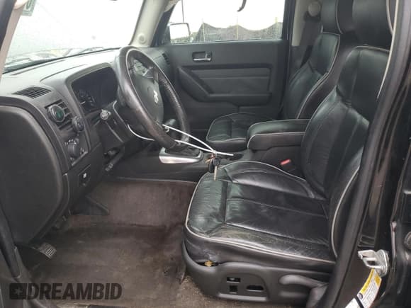 ✅ 2008 Hummer H3 Luxury • VIN: 5GTEN43E688186137 • Lot: 81715725. Listed on Copart with 133,211 mi. Free auction sales archive from the USA and detailed vehicle history report at DreamBid. Image 7.