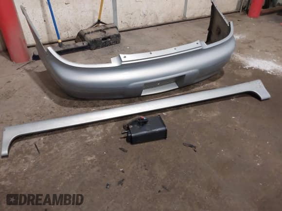 ✅ 1999 Pontiac Grand Prix GTP • VIN: 1G2WR5212XF242240 • Lot: 41933297. Listed on IAAI with 248,118 mi. Free auction sales archive from the USA and detailed vehicle history report at DreamBid. Image 12.