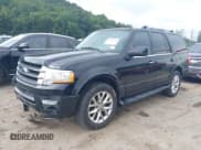 ✅ 2016 Ford Expedition Limited • VIN: 1FMJU2AT1GEF35800 • Lot: 42972290. Wystawiony na IAAI z przebiegiem 81 379 mil. Bezpłatny archiwum sprzedaży aukcyjnych z USA i szczegółowy raport historii pojazdu na DreamBid. Zdjęcie 17.