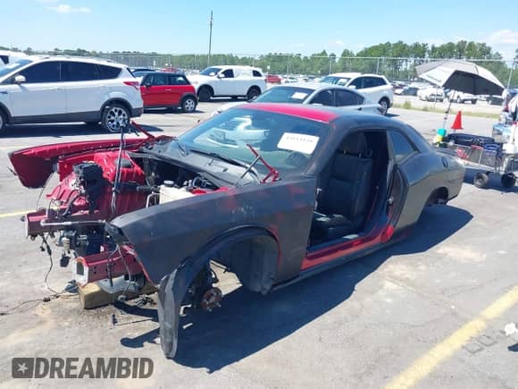 2016 Dodge Challenger SRT 392 с VIN 2C3CDZDJ4GH125148, выставлен на аукционе IAAI как лот 43114159 с пробегом 48 109 миль миль и . История ставок и продаж доступна на DreamBid. Изображение 17.