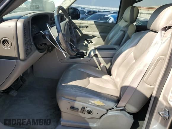 ✅ 2006 Chevrolet Tahoe Z71 • VIN: 1GNEC13Z36R111098 • Лот: 68204655. Опубликован ранее на Copart с пробегом 226 335 миль. Бесплатный доступ к архиву аукционных продаж из США и подробный отчёт об истории автомобиля на DreamBid. Изображение 7.