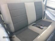 ✅ 2008 Jeep Wrangler X • VIN: 1J4FZ24168L554730 • Лот: 82403095. Опубликован ранее на Copart с пробегом 272 674 миль. Бесплатный доступ к архиву аукционных продаж из США и подробный отчёт об истории автомобиля на DreamBid. Изображение 11.