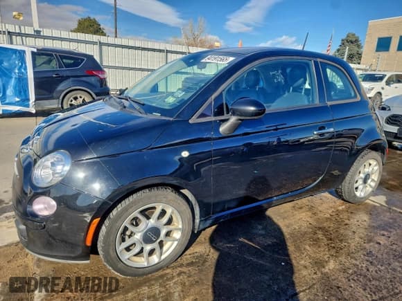 ✅ 2015 FIAT 500 Pop • VIN: 3C3CFFAR5FT501042 • Lot: 94191565. Listed on Copart with 121,025 mi. Free auction sales archive from the USA and detailed vehicle history report at DreamBid. Image 1.