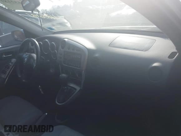 ✅ 2004 Toyota Matrix Std • VIN: 2T1LR32EX4C307376 • Lot: 41652181. Wystawiony na IAAI z przebiegiem 88 645 mil. Bezpłatny archiwum sprzedaży aukcyjnych z USA i szczegółowy raport historii pojazdu na DreamBid. Zdjęcie 5.