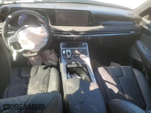 2024 Hyundai Palisade Calligraphy with VIN KM8R7DGE6RU696117, listed as a Copart auction lot 63986934 with 7,561 mi miles and Salvage title. Bid and sale history available at DreamBid. Image 8.