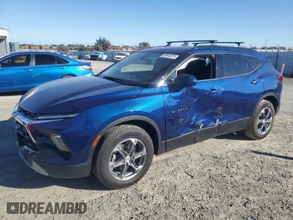 ✅ 2023 Chevrolet Blazer LT • VIN: 3GNKBHR41PS157683 • Lot: 85944015. Listed on Copart with 43,171 mi. Free auction sales archive from the USA and detailed vehicle history report at DreamBid. Image 1.