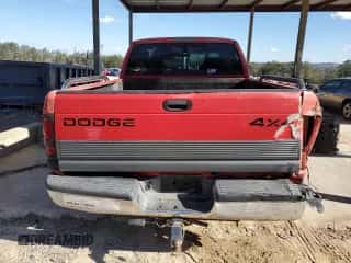 ✅ 2000 Dodge 1500 • VIN: 3B7HF13Z8YG161348 • Лот: 41558035. Размещён на Copart с пробегом Не указан миль. Получите бесплатный доступ к архиву аукционных продаж из США и посмотрите подробный отчёт об истории автомобиля на DreamBid. Изображение 6.