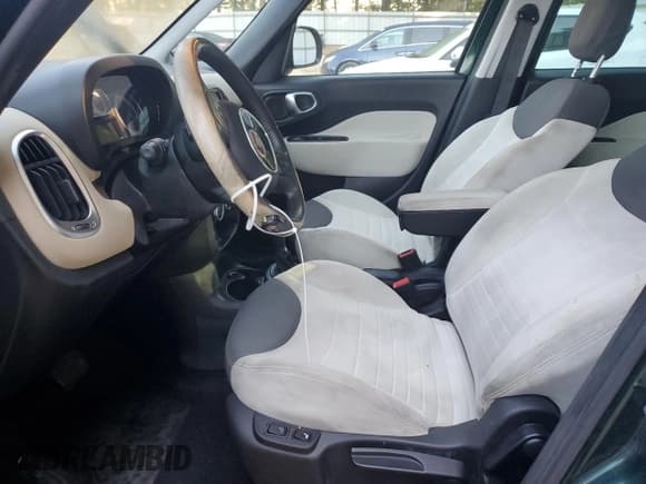 ✅ 2014 FIAT 500L Easy • VIN: ZFBCFABH5EZ001364 • Лот: 68247325. Опубликован ранее на Copart с пробегом 132 722 миль. Бесплатный доступ к архиву аукционных продаж из США и подробный отчёт об истории автомобиля на DreamBid. Изображение 7.