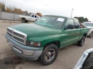 ✅ 1998 Dodge 1500 • VIN: 3B7HC12Z8WG103859 • Lot: 43722592. Wystawiony na IAAI z przebiegiem Nie podano. Bezpłatny archiwum sprzedaży aukcyjnych z USA i szczegółowy raport historii pojazdu na DreamBid. Zdjęcie 2.
