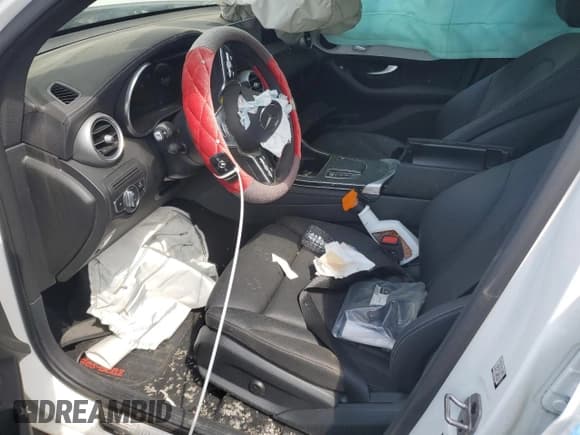 ✅ 2023 Mercedes-Benz GLC 300 • VIN: W1N0J8EB8PG169019 • Lot: 64482385. Listed on Copart with 1,850 mi. Free auction sales archive from the USA and detailed vehicle history report at DreamBid. Image 7.