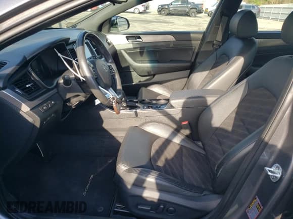 ✅ 2019 Hyundai Sonata SEL • VIN: 5NPE34AF5KH793566 • Lot: 49593053. Listed on Copart with 52,455 mi. Free auction sales archive from the USA and detailed vehicle history report at DreamBid. Image 7.