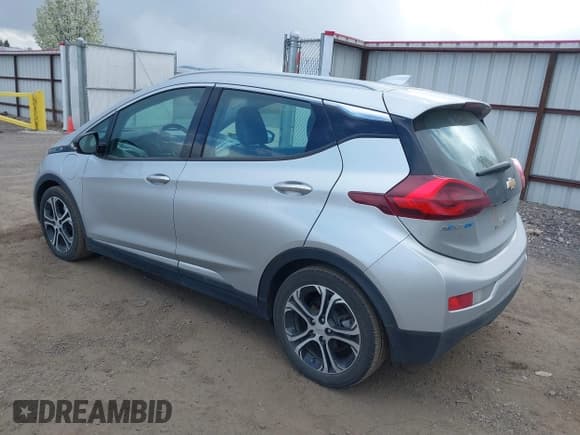 ✅ 2017 Chevrolet Bolt EV Premier • VIN: 1G1FX6S09H4176628 • Lot: 39193191. Wystawiony na IAAI z przebiegiem 33 234 mil. Bezpłatny archiwum sprzedaży aukcyjnych z USA i szczegółowy raport historii pojazdu na DreamBid. Zdjęcie 3.