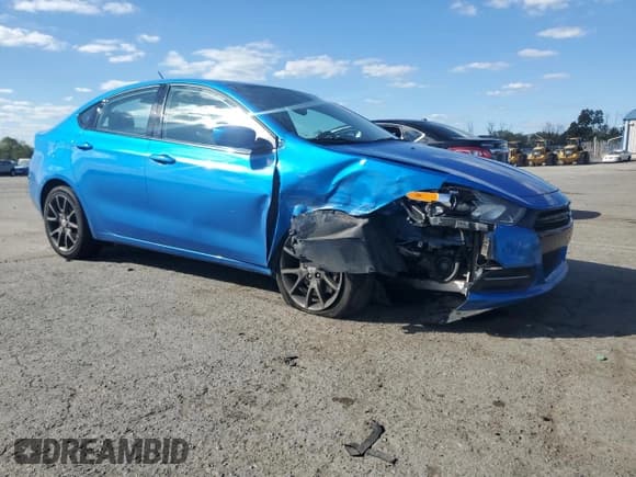 ✅ 2016 Dodge Dart SE • VIN: 1C3CDFAA7GD591916 • Lot: 82384345. Wystawiony na Copart z przebiegiem 64 669 mil. Bezpłatny archiwum sprzedaży aukcyjnych z USA i szczegółowy raport historii pojazdu na DreamBid. Zdjęcie 4.