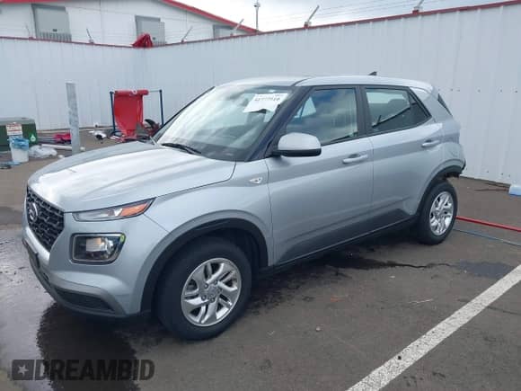 2021 Hyundai Venue SE z VIN KMHRB8A3XMU100531, wystawiony jako IAAI lot #41777510 z przebiegiem 34 557 mil mil oraz . Historia ofert i sprzedaży dostępna na DreamBid. Obrazek 19.