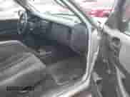 2002 Dodge Dakota SLT с VIN 1B7GL42N42S504550, выставлен на аукционе IAAI как лот 41552476 с пробегом 162 325 миль миль и . История ставок и продаж доступна на DreamBid. Изображение 5.