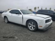 ✅ 2010 Dodge Challenger R/T Classic • VIN: 2B3CJ5DT0AH300633 • Lot: 76148344. Wystawiony na Copart z przebiegiem 193 504 mil. Bezpłatny archiwum sprzedaży aukcyjnych z USA i szczegółowy raport historii pojazdu na DreamBid. Zdjęcie 4.