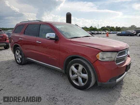 ✅ 2011 Dodge Durango Citadel • VIN: 1D4SD5GT5BC592817 • Lot: 55237575. Listed on Copart with 179,845 mi. Free auction sales archive from the USA and detailed vehicle history report at DreamBid. Image 4.