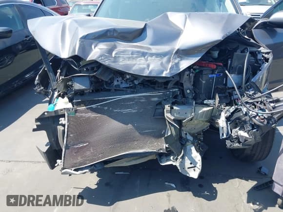 ✅ 2022 Honda HR-V EX • VIN: 3CZRU5H5XNM740601 • Лот: 42575445. Опубликован ранее на IAAI с пробегом 45 619 миль. Бесплатный доступ к архиву аукционных продаж из США и подробный отчёт об истории автомобиля на DreamBid. Изображение 6.