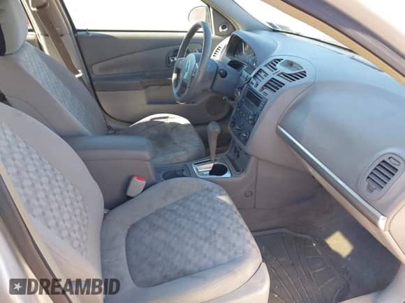 2005 Chevrolet Malibu Maxx LS с VIN 1G1ZT62895F185859, выставлен на аукционе IAAI как лот 41819975 с пробегом 165 058 миль миль и . История ставок и продаж доступна на DreamBid. Изображение 5.