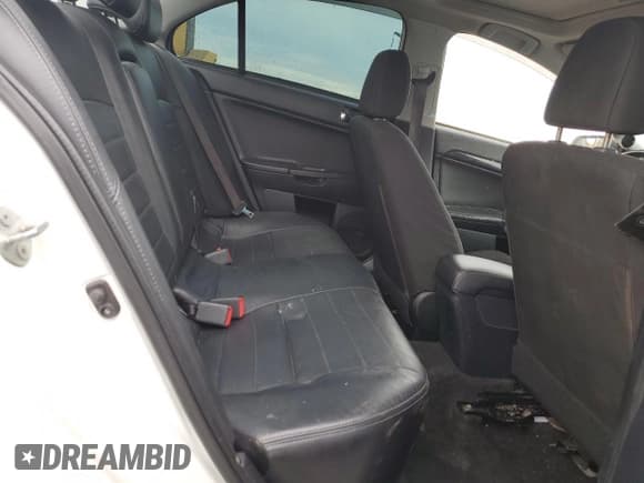 ✅ 2014 Mitsubishi Lancer Evolution MR • VIN: JA32W5FV3EU023181 • Лот: 58660285. Опубликован ранее на Copart с пробегом 102 186 миль. Бесплатный доступ к архиву аукционных продаж из США и подробный отчёт об истории автомобиля на DreamBid. Изображение 10.