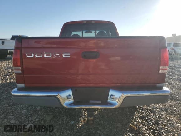 ✅ 1998 Dodge Dakota SLT • VIN: 1B7GG22Y6WS584989 • Lot: 77398674. Wystawiony na Copart z przebiegiem 171 923 mil. Bezpłatny archiwum sprzedaży aukcyjnych z USA i szczegółowy raport historii pojazdu na DreamBid. Zdjęcie 6.