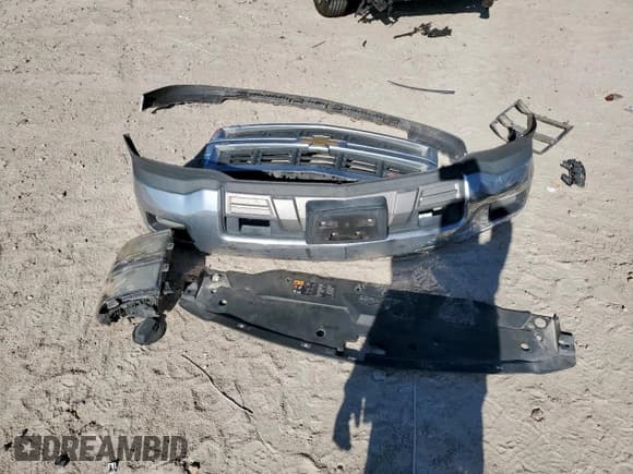 ✅ 2014 Chevrolet Silverado 1500 LTZ • VIN: 3GCUKSECXEG317622 • Лот: 85349675. Опубликован ранее на Copart с пробегом 216 246 миль. Бесплатный доступ к архиву аукционных продаж из США и подробный отчёт об истории автомобиля на DreamBid. Изображение 12.