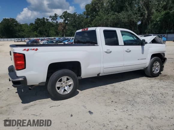 ✅ 2019 Chevrolet Silverado 1500 LT • VIN: 2GCVKPEC9K1131981 • Лот: 69403305. Опубликован ранее на Copart с пробегом 139 414 миль. Бесплатный доступ к архиву аукционных продаж из США и подробный отчёт об истории автомобиля на DreamBid. Изображение 3.