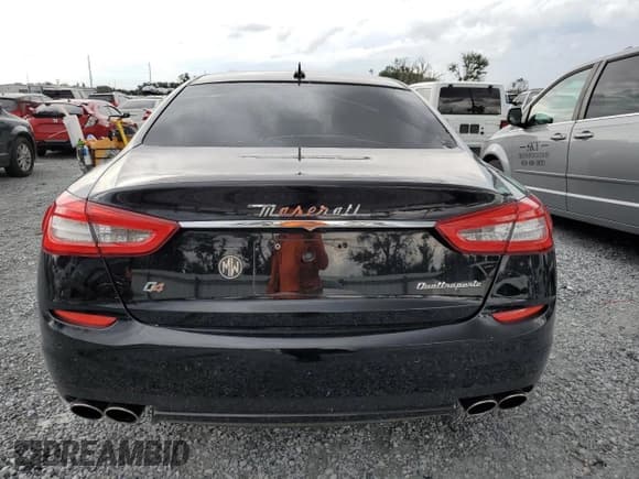 ✅ 2016 Maserati Quattroporte S Q4 • VIN: ZAM56RRA1G1167018 • Lot: 81256795. Wystawiony na Copart z przebiegiem 68 528 mil. Bezpłatny archiwum sprzedaży aukcyjnych z USA i szczegółowy raport historii pojazdu na DreamBid. Zdjęcie 6.