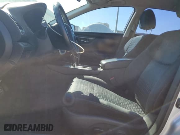 ✅ 2017 Nissan Altima SV • VIN: 1N4AL3AP0HC245759 • Лот: 89667305. Опубликован ранее на Copart с пробегом 95 343 миль. Бесплатный доступ к архиву аукционных продаж из США и подробный отчёт об истории автомобиля на DreamBid. Изображение 7.