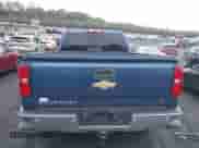 2015 Chevrolet Silverado 1500 LT z VIN 1GCVKREH1FZ397029, wystawiony jako IAAI lot #43417979 z przebiegiem 106 888 mil mil oraz . Historia ofert i sprzedaży dostępna na DreamBid. Obrazek 16.