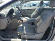 ✅ 2003 Mercedes-Benz CLK 500 • VIN: WDBTJ75J13F041726 • Лот: 60161405. Опубликован ранее на Copart с пробегом 42 233 миль. Бесплатный доступ к архиву аукционных продаж из США и подробный отчёт об истории автомобиля на DreamBid. Изображение 7.