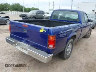 1995 Dodge Dakota z VIN 1B7GL23Y1SW917421, wystawiony jako IAAI lot #42663722 z przebiegiem 236 595 mil mil oraz . Historia ofert i sprzedaży dostępna na DreamBid. Obrazek 4.